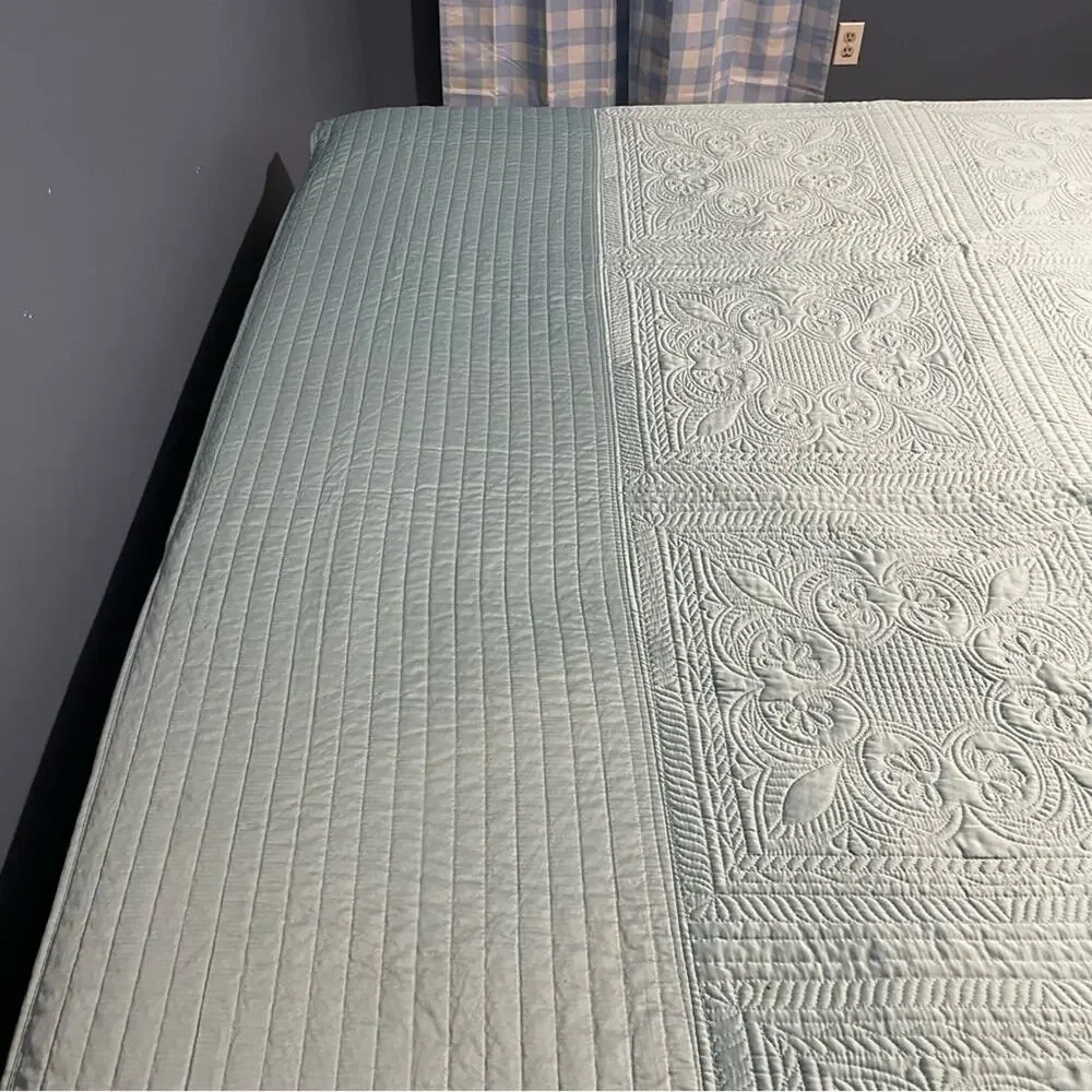 Cinderella blue satin quilted bedspread